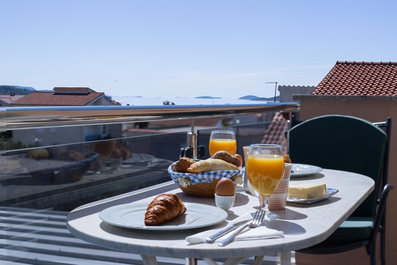 Apartments Valentino Vodice Exterior photo