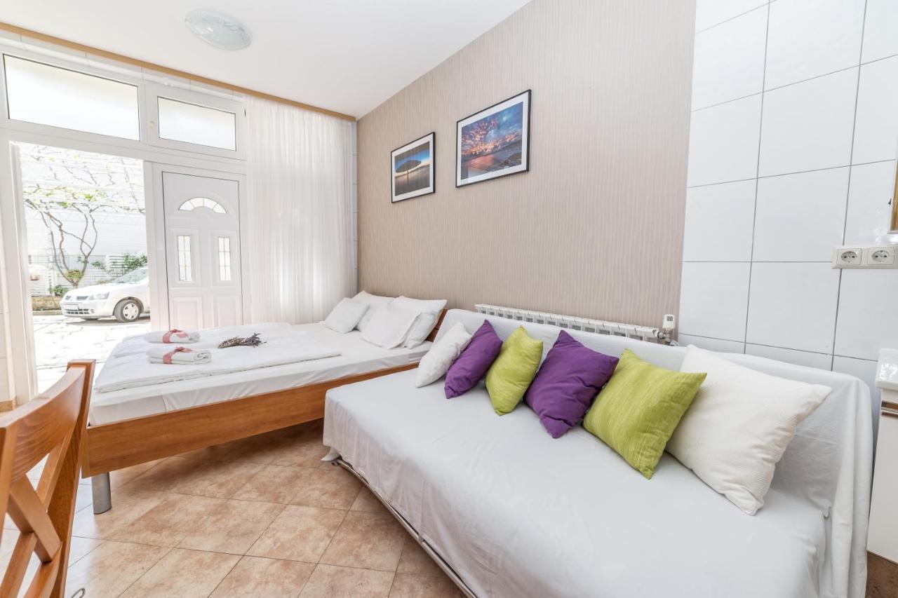 Apartments Valentino Vodice Exterior photo