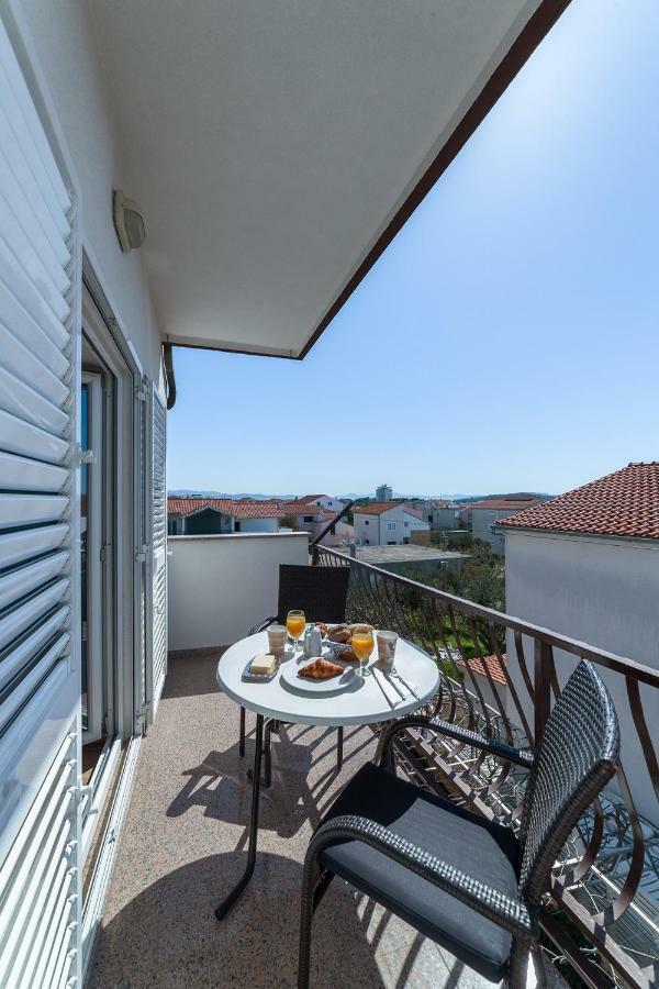 Apartments Valentino Vodice Room photo